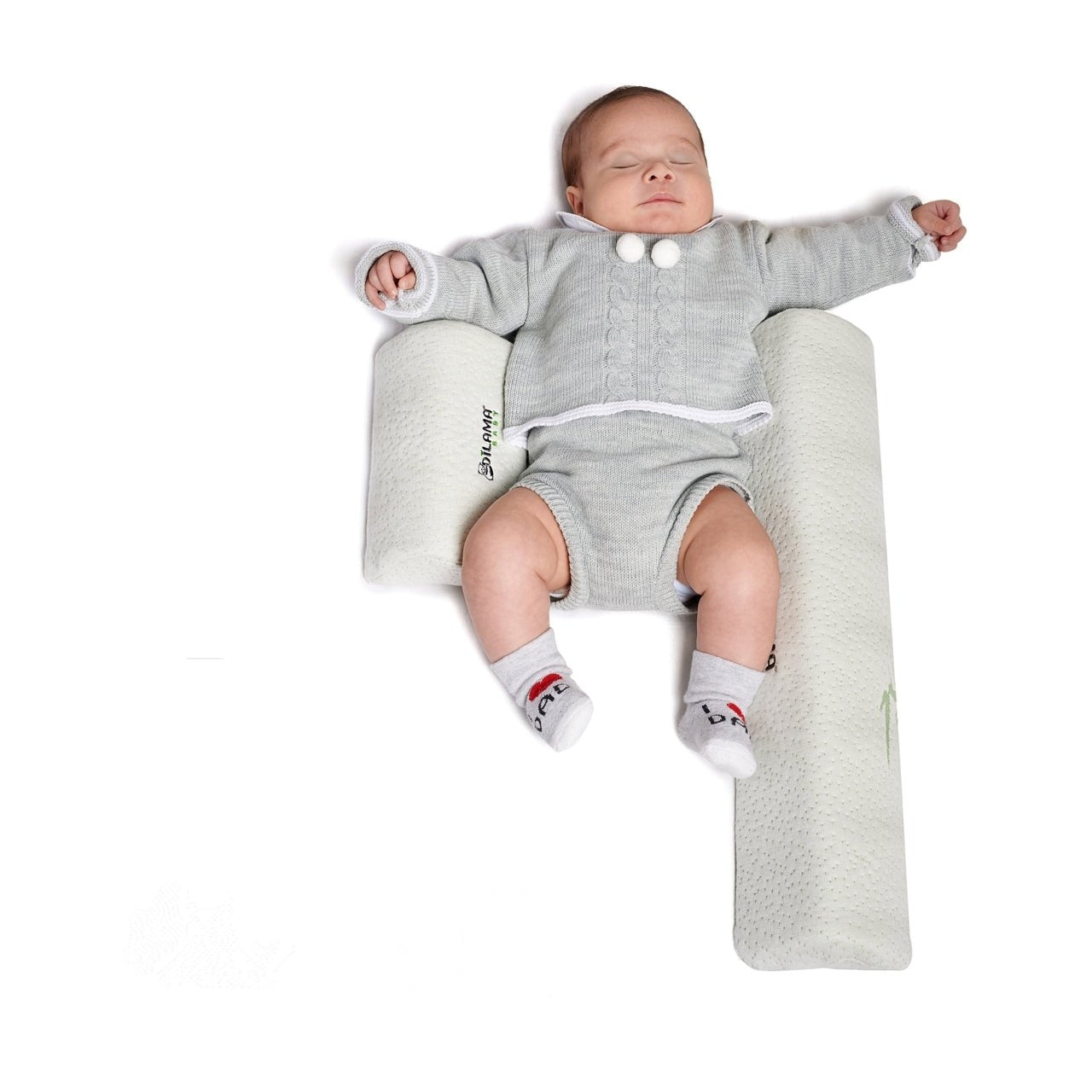 Sonno neonato : come farlo dormire sul cuscino allattamento (video